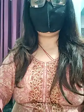 Snapshot of Aishwaryaa_69 chatting on 04-05-26, 03:26 Aishwaryaa 69 online show from 04-05-26, 03:26