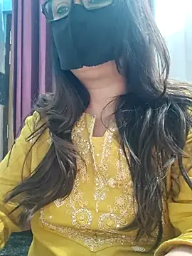 Snapshot of Aishwaryaa_69 chatting on 04-10-26, 02:39 Aishwaryaa 69 online show from 04-10-26, 02:39