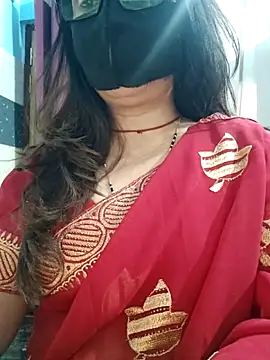 Snapshot of Aishwaryaa_69 chatting on 04-14-26, 08:31 Aishwaryaa 69 online show from 04-14-26, 08:31
