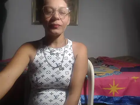 Horney-Blonde online show from 12-25-24, 11:20