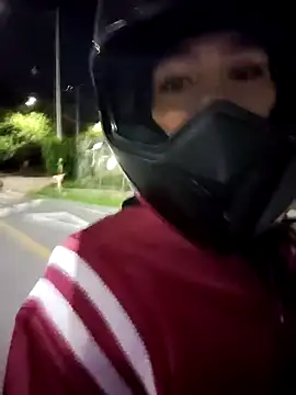 Snapshot of pleasure_and_fantasy chatting on 12-28-24, 10:36 pleasure and fantasy online show from 12-28-24, 10:36