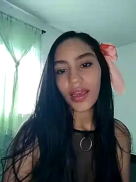 Snapshot of pleasure_and_fantasy chatting on 01-18-25, 08:30 pleasure and fantasy online show from 01-18-25, 08:30