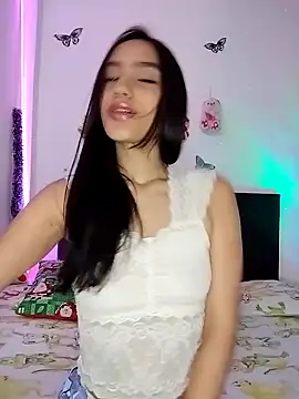 Snapshot of pleasure_and_fantasy chatting on 01-24-25, 07:07 pleasure and fantasy online show from 01-24-25, 07:07