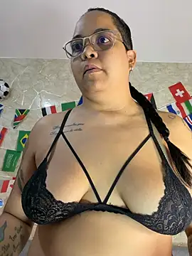 Snapshot of naughtylesbians__ chatting on 07-06-26, 01:35 naughtylesbians online show from 07-06-26, 01:35