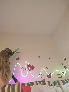 Bunny Sexyy online show from 03-19-26, 02:59