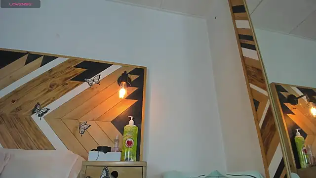 Kathaleiya Ozz online show from 04-08-26, 08:09