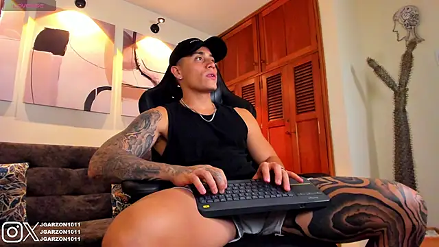 Snapshot of _joansoto chatting on 03-03-26, 01:06 joansoto online show from 03-03-26, 01:06