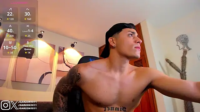 Snapshot of _joansoto chatting on 04-15-26, 03:19 joansoto online show from 04-15-26, 03:19