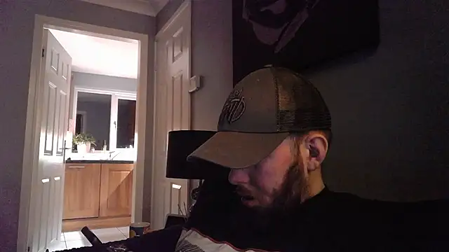 Chubbydan online show from 12-04-24, 06:11