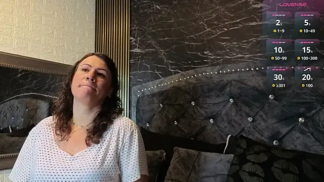 charlotte  G online show from 05-24-26, 12:32
