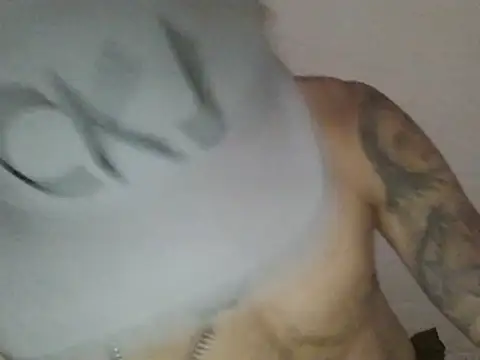 Moreno maduro online show from 04-03-26, 12:36