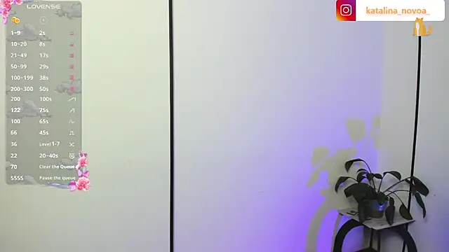Katalina novoa online show from 06-14-26, 01:25