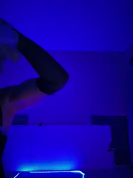 kandyloves online show from 04-11-26, 10:19