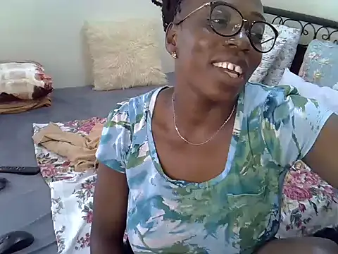 Sweet Bear online show from 04-10-26, 10:20