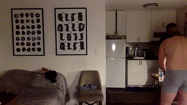 TheOnlyTwinTowers online show from 04-15-26, 06:42