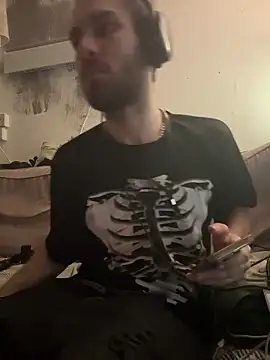 pervy devil online show from 12-16-25, 09:31