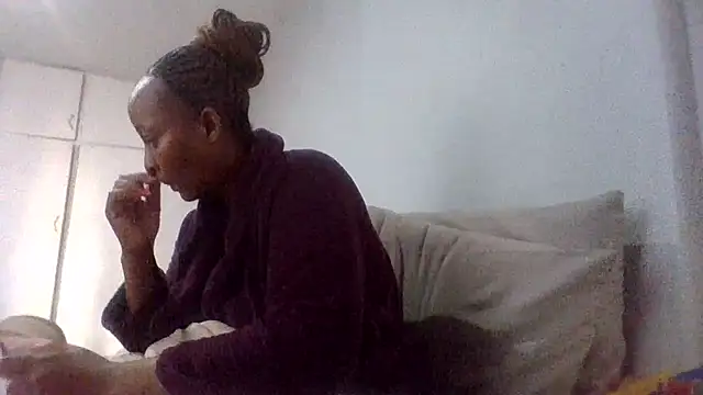 BabeAssXX online show from 07-04-26, 06:30