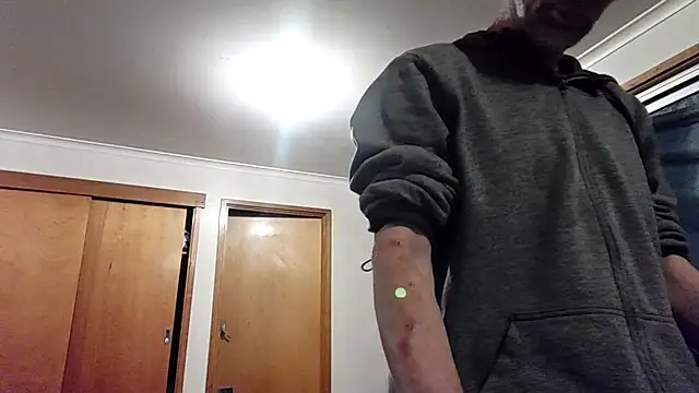 TooFknHorny7676xh online show from 05-11-26, 04:04
