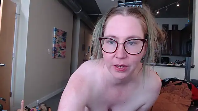 littlelustlamb online show from 09-29-25, 08:13