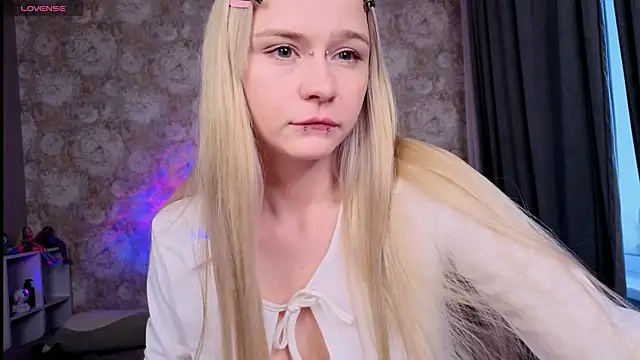 Milia Parker online show from 07-07-26, 05:06