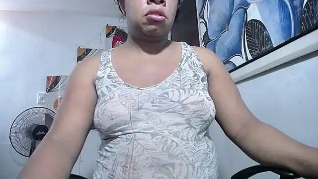 Snapshot of tsbigcock10incock chatting on 07-12-26, 12:51 tsbigcock10incock online show from 07-12-26, 12:51