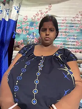 Beauty-queen online show from 03-27-26, 11:10