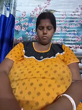 Beauty-queen online show from 03-28-26, 11:54