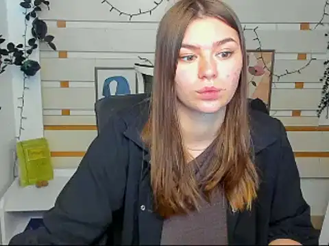 Snapshot of Josephine_Kiss chatting on 05-09-26, 07:46 Josephine Kiss online show from 05-09-26, 07:46