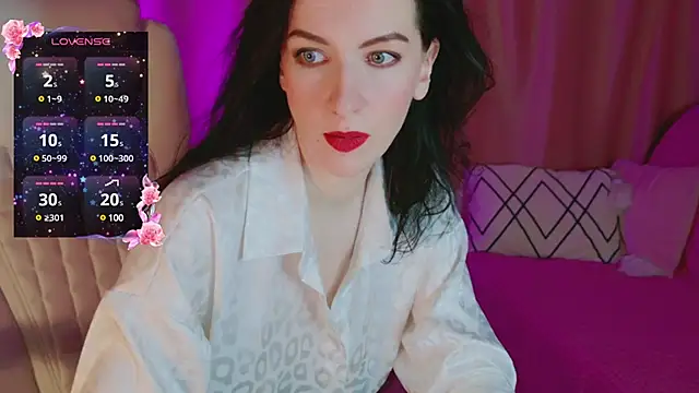 Snapshot of AndreaAshton chatting on 01-03-25, 06:03 AndreaAshton online show from 01-03-25, 06:03