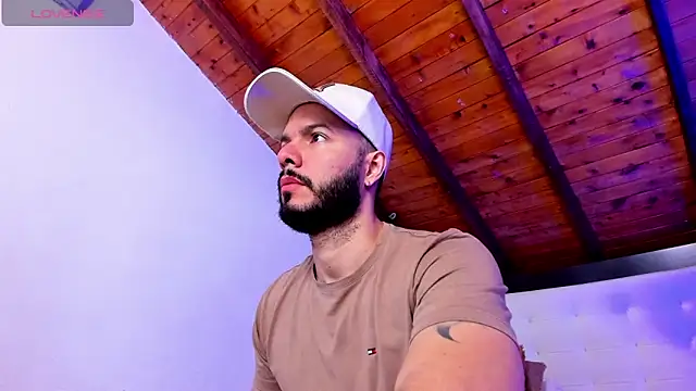 Tom Bailey online show from 03-08-26, 12:42