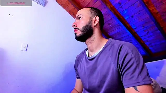 Tom Bailey online show from 04-06-26, 12:50