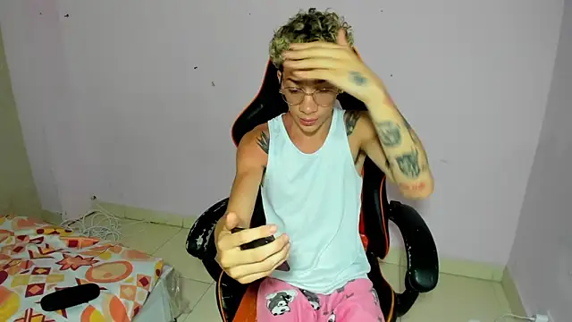 mateodeamjo online show from 11-09-25, 08:23