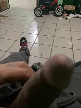 Snapshot of nowex18 chatting on 02-13-25, 06:09 nowex18 online show from 02-13-25, 06:09