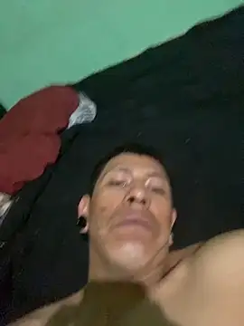 Snapshot of nowex18 chatting on 10-26-25, 01:55 nowex18 online show from 10-26-25, 01:55