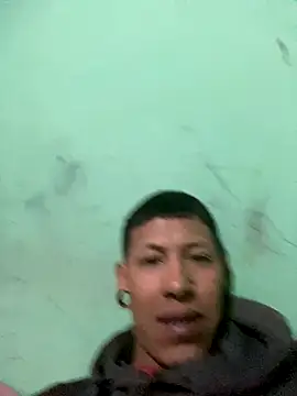 Snapshot of nowex18 chatting on 11-14-25, 05:11 nowex18 online show from 11-14-25, 05:11