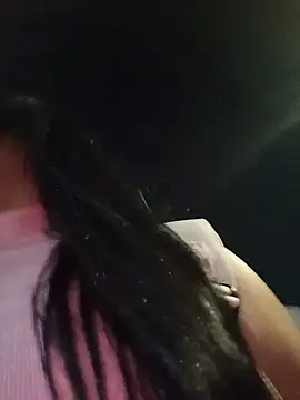 Snapshot of alondraabrown chatting on 06-27-26, 12:59 alondraabrown online show from 06-27-26, 12:59