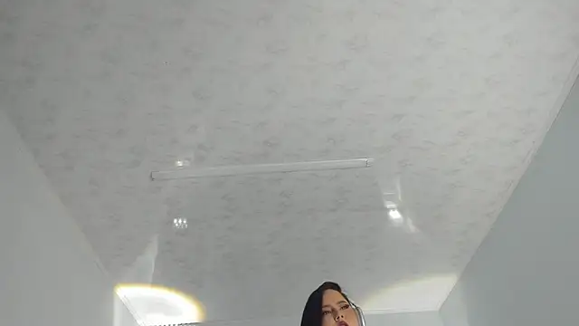 Snapshot of Karmilla_Rosse chatting on 02-28-26, 10:27 Karmilla Rosse online show from 02-28-26, 10:27