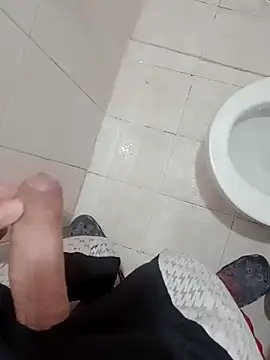 Wynni online show from 04-06-26, 02:29