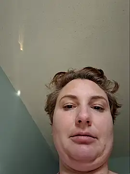 MilfyMrsRobinson online show from 03-15-26, 01:50