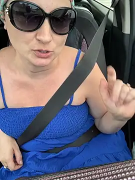 MilfyMrsRobinson online show from 07-09-26, 09:08