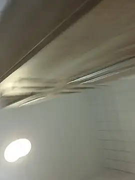 Snapshot of andikali9999 chatting on 12-17-25, 05:52 andikali9999 online show from 12-17-25, 05:52