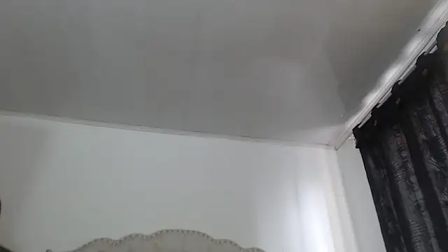 Abril Squirt online show from 04-09-26, 06:24