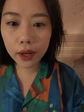 Eliza-E online show from 02-15-26, 07:51