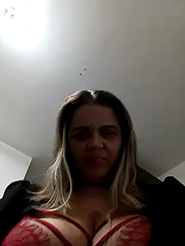 hugebobbs online show from 09-23-25, 12:41