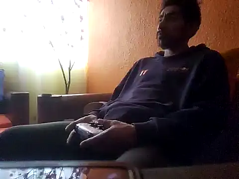 Angel Coronel online show from 01-08-25, 10:37