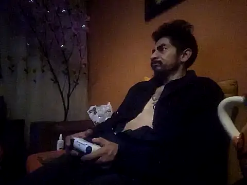 Angel Coronel online show from 01-15-25, 08:09