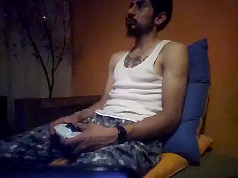 Angel Coronel online show from 01-17-25, 07:19