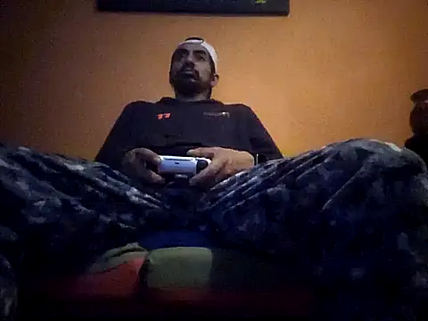 Angel Coronel online show from 01-29-25, 02:09