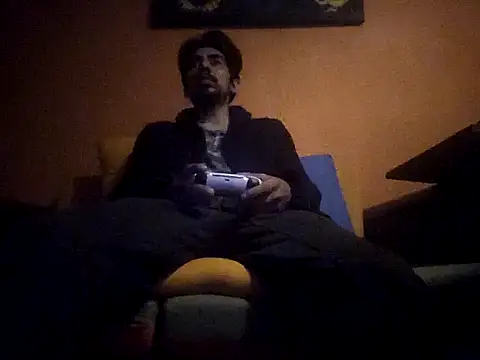 Angel Coronel online show from 02-04-25, 04:05