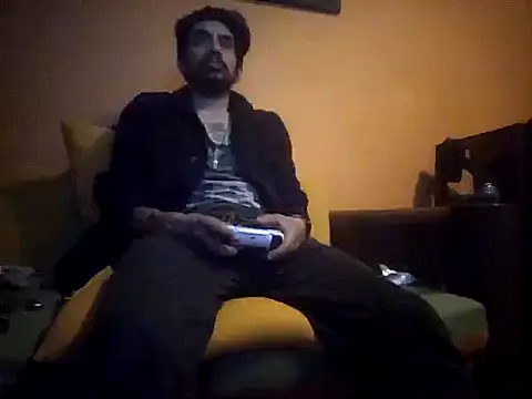 Angel Coronel online show from 02-06-25, 05:14